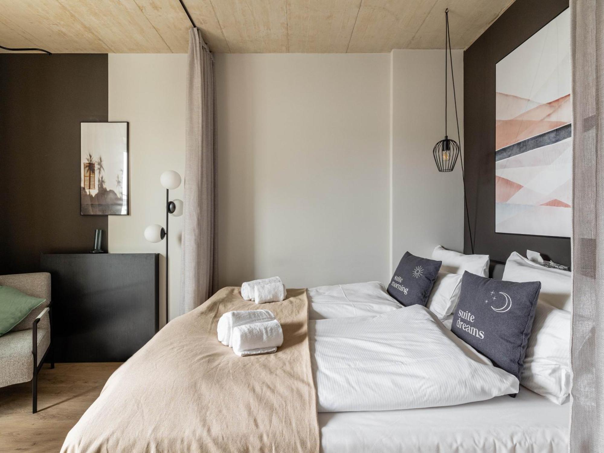 Limehome Duesseldorf Stresemannstrasse - Digital Access Phòng bức ảnh