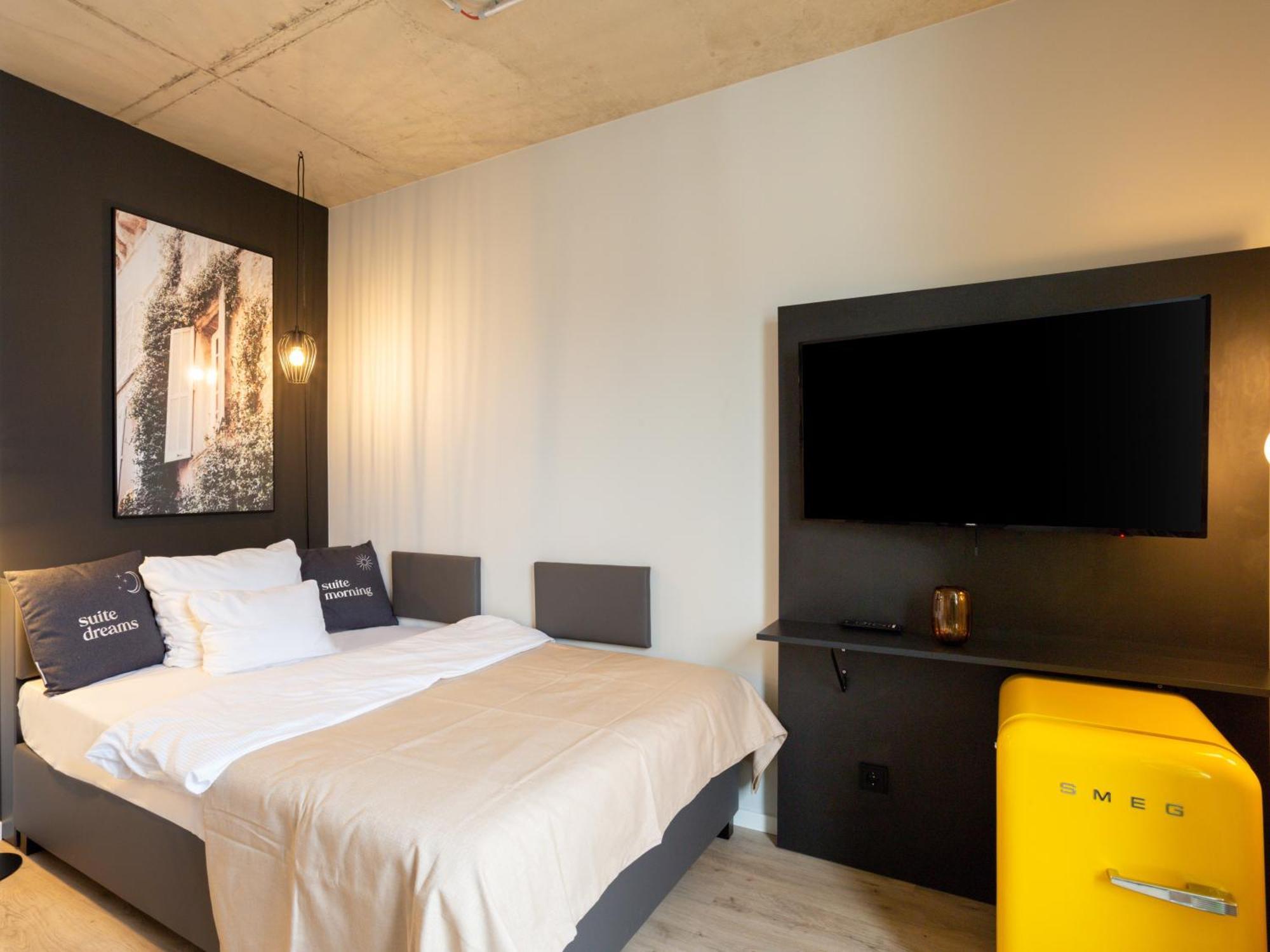 Limehome Duesseldorf Stresemannstrasse - Digital Access Phòng bức ảnh